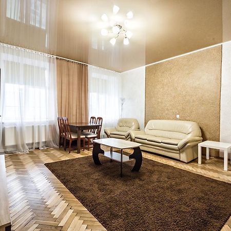 Apartment In A City Center! Krakivska,34 利沃夫 外观 照片