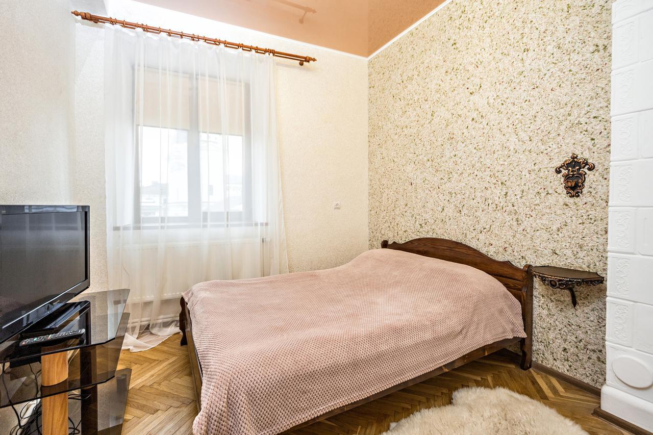Apartment In A City Center! Krakivska,34 利沃夫 外观 照片